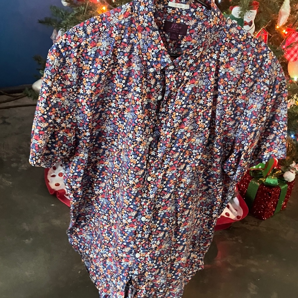 J. Crew Women's Button Down Shirt - Floral Red and Blue